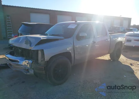2009 Chevrolet Silverado 1500 Lt z USA, uszkodzony, nr VIN 3GCEC23J39G110031